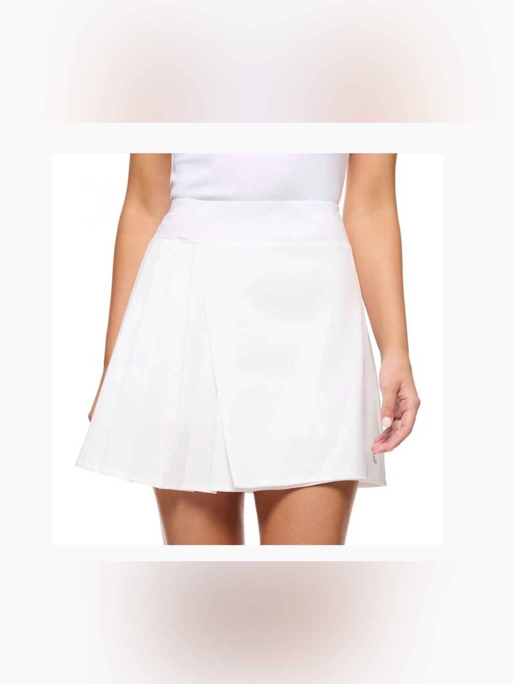 BNWT LOLË - Women's Asymmetrical
White Pleated Skort size M